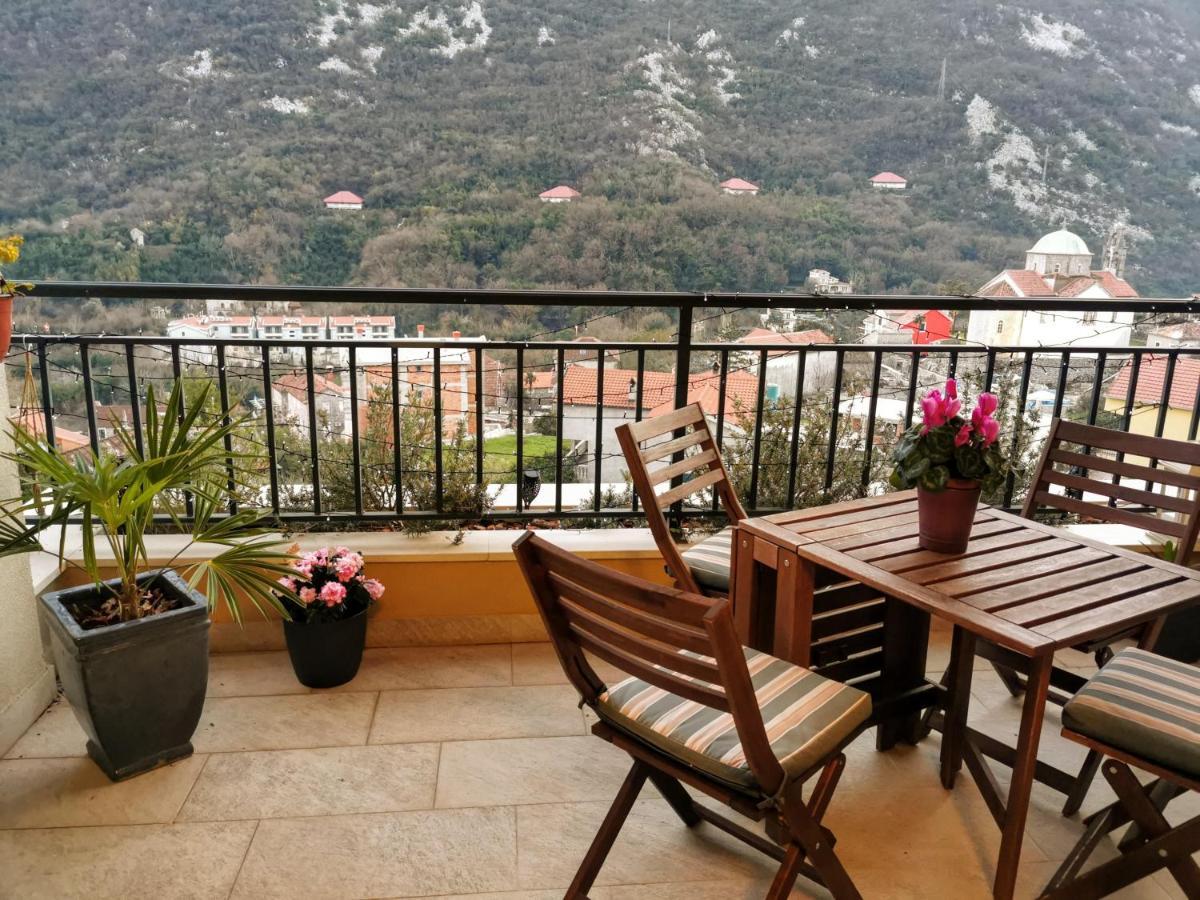 Lavender Bay Apartment F8 Donji Morinj Zewnętrze zdjęcie